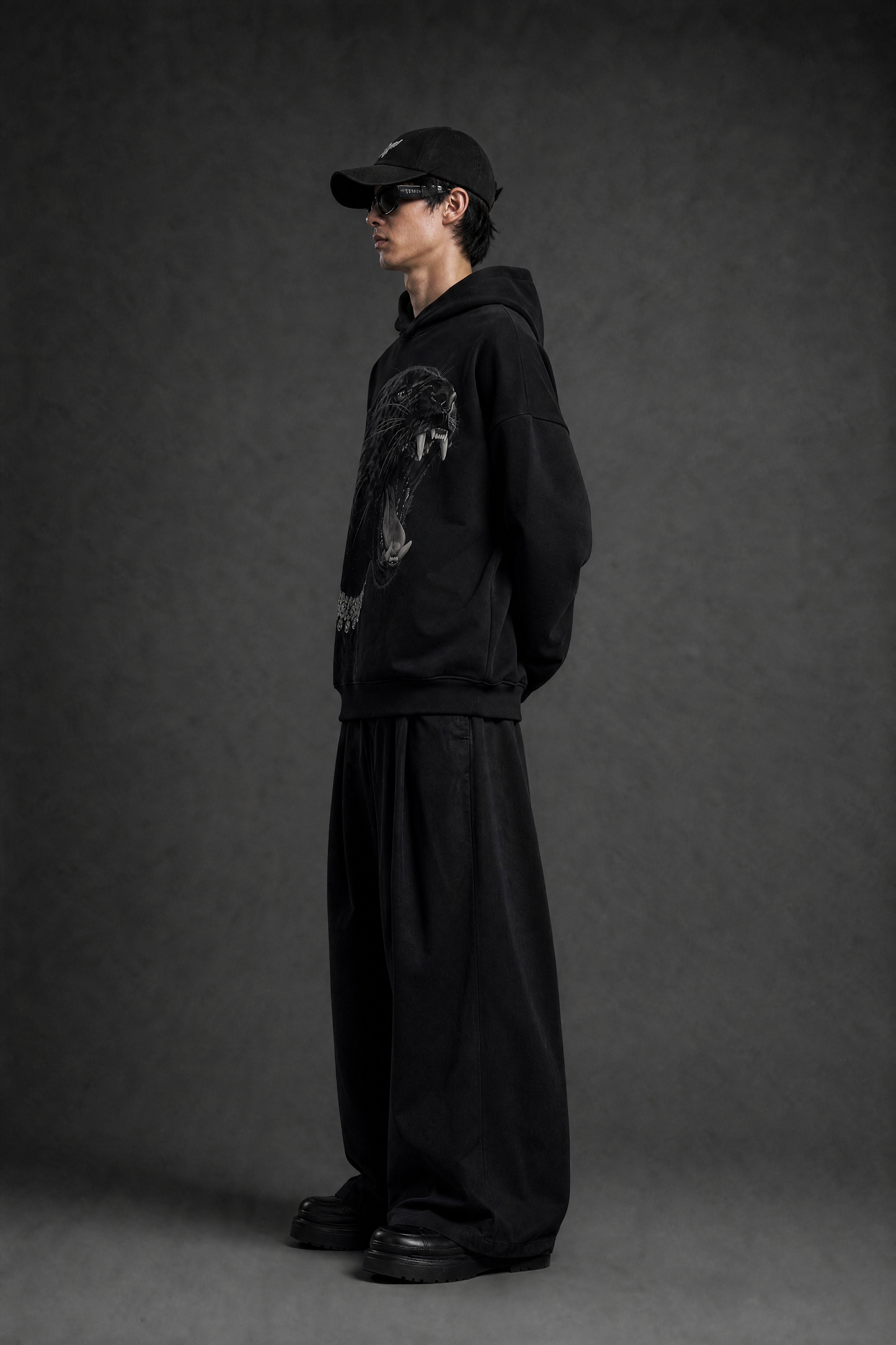 BIG Cat Hoodie- BLACK