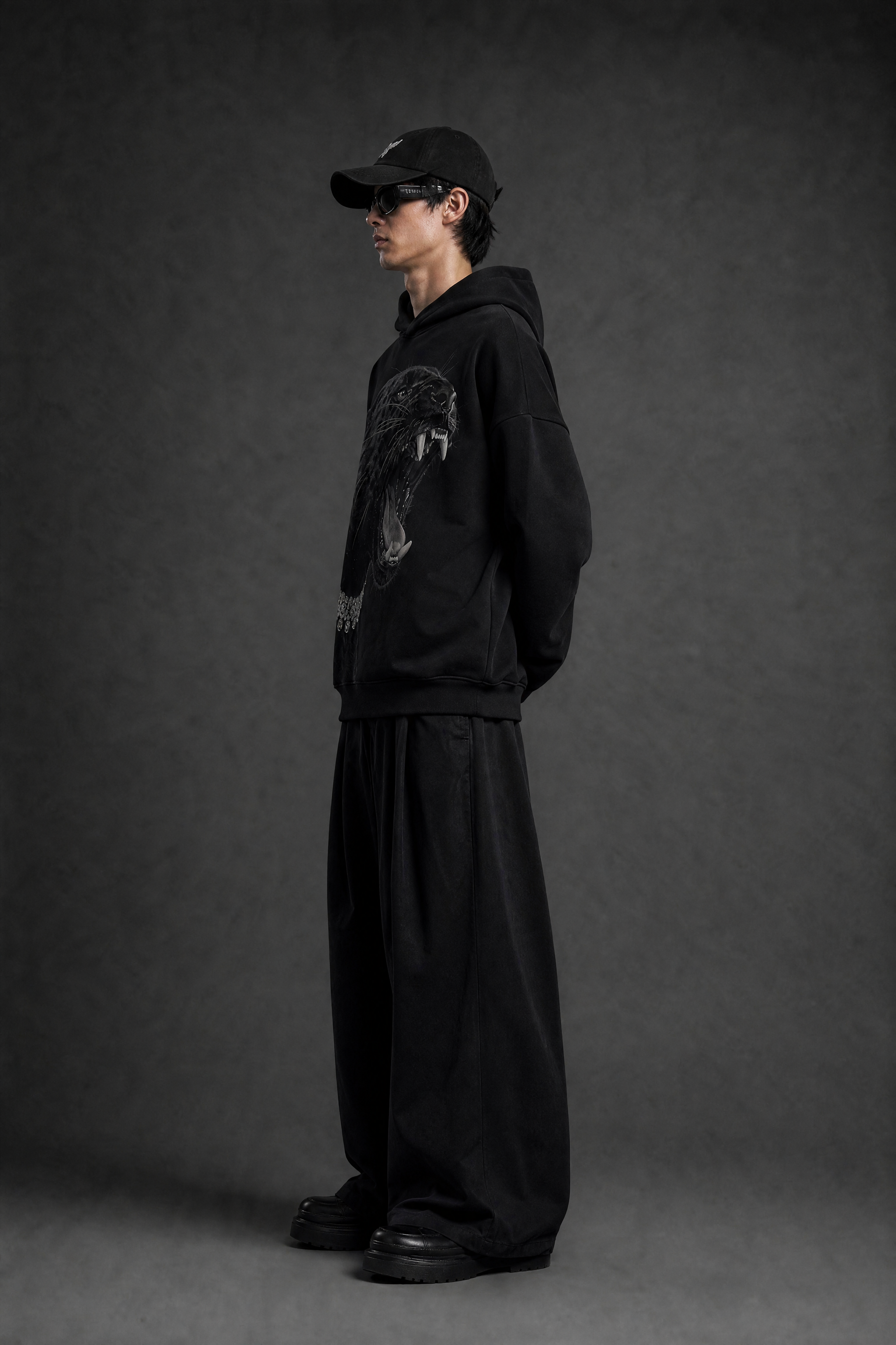 BIG Cat Hoodie- BLACK
